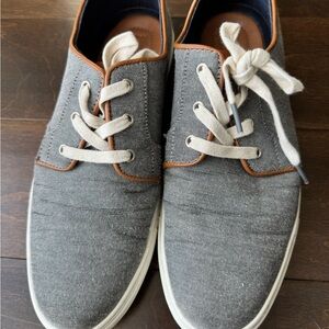 Men’s - Tommy Hilfiger Gray Canvas Lace-Up Sneakers - Size 9 - Casual Shoes